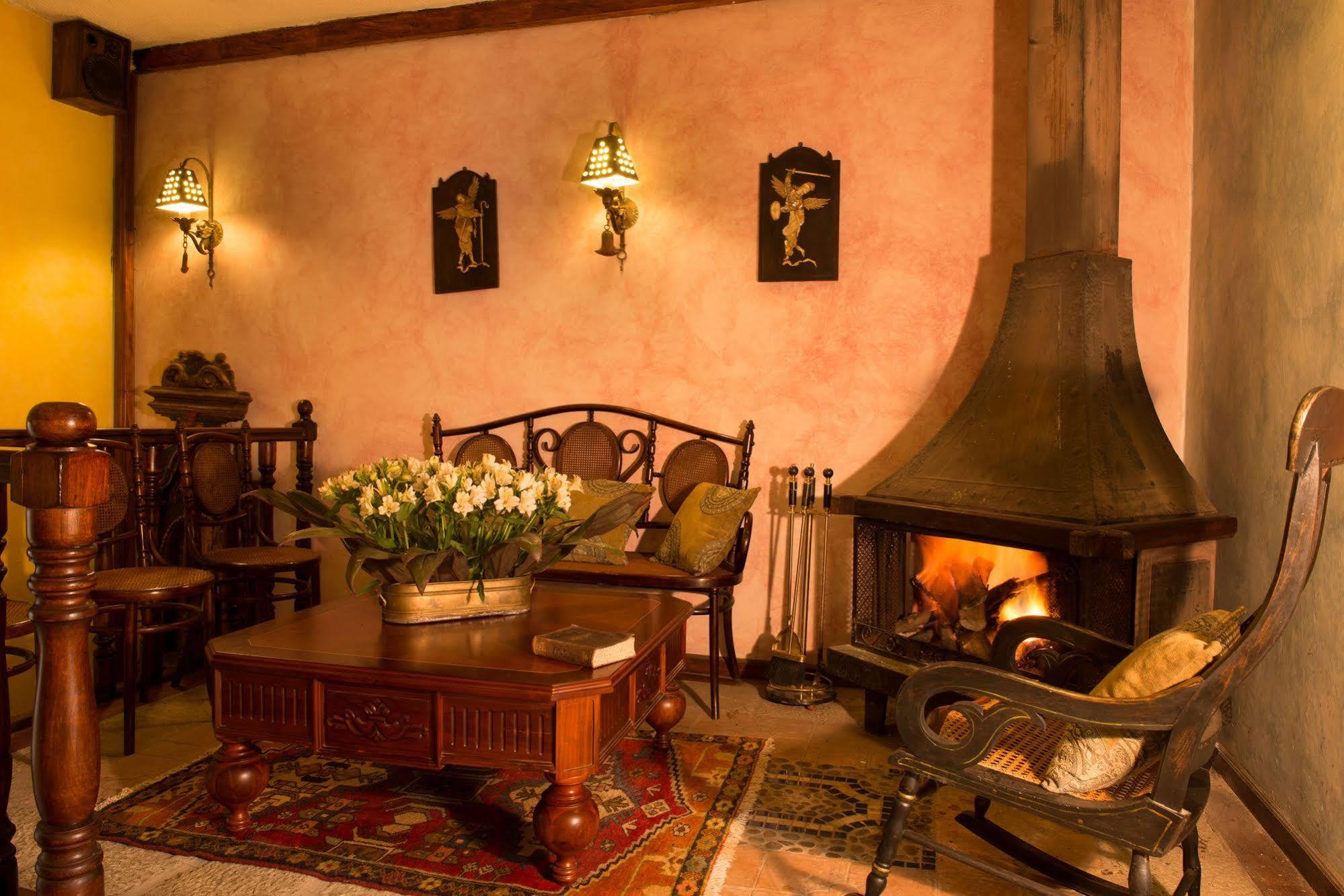 Hosteria La Andaluza ريوبامبا المظهر الخارجي الصورة